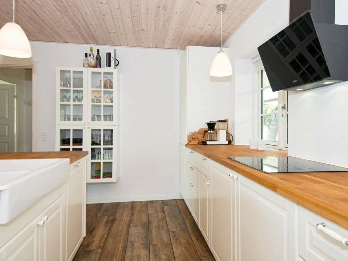 10 Person Holiday Home In Glesborg Zewnętrze zdjęcie